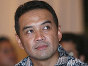 Jadi menteri, apa yang...