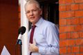 Assange akan terus bersembunyi...