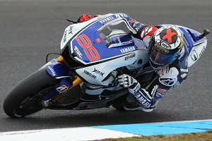 Lorenzo juara dunia...