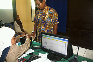 Alat e-KTP rusak, puluhan...