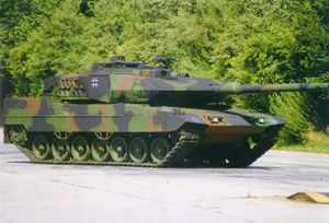 Beli Leopard, Pindad...