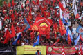Selasa, buruh demo tuntut...