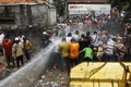 Ricuh, penggusuran warga...