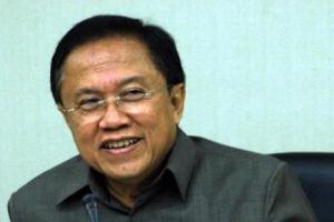 Ada muatan politik di...