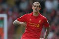 Agger bermain dengan...