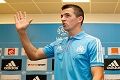 Barton : Saya pilih...