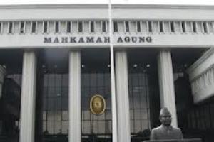 Oknum hakim ciptakan...