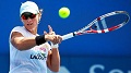 Stosur merasa terhormat...
