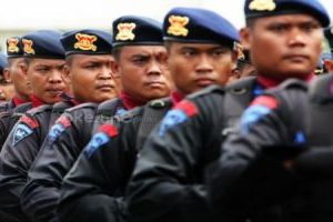 Hari ini, ribuan polisi...