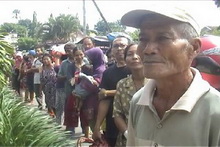 Ratusan warga di Jombang...