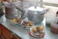 Pedagang bakso masih...
