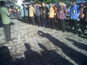 Datang terlambat, banyak...