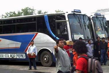 Langgar tarif, 10 PO...