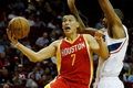 Harden bawa Rockets...