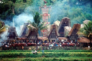 Objek Wisata Toraja...