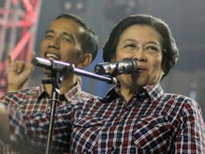 Megawati & Jokowi jadi...