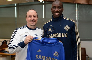 Demba Ba senang adu...