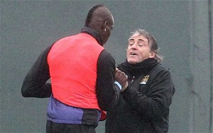 Berkelahi, Mancini dan...