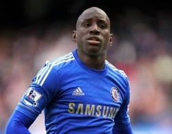 Cetak dua gol, Demba...