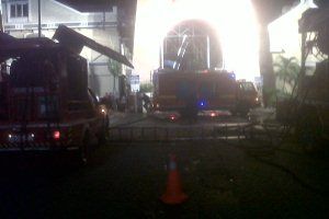 Ruko Pasar Baru hangus...