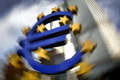 ECB diharapkan pangkas...