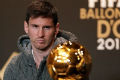 Messi hadiahkan jersey...