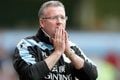 Pelatih Aston Villa...