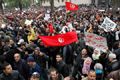 Ribuan warga Tunisia...