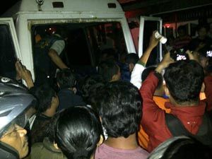 Tersengat listrik saat...