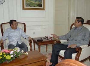 Bertemu, SBY dan JK...