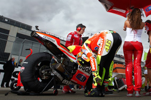 Dua tahun bersama Rossi,...