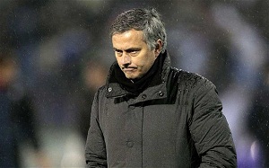 Meski digoyang, Mourinho...