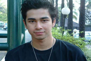 Perang semesta terhadap...