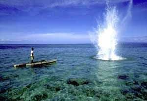 Teroris laut Mentawai,...