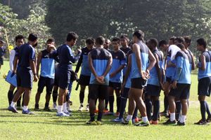Persiapan tak maksimal,...
