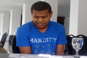 Persipura tuntut Bonsapia...