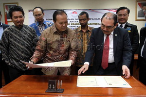 Presiden PKS harus berlatar...