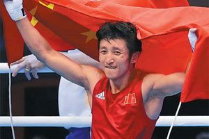 Petinju China akan jejakkan...