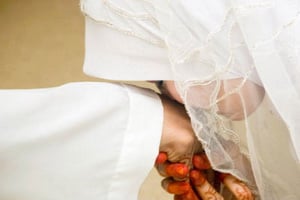 Batal nikah, pak guru...