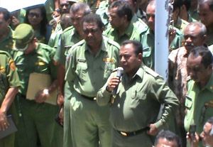 Bupati ajak ratusan...