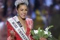 Miss Universe penasaran...