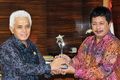 Hatta Rajasa dapat penghargaan...