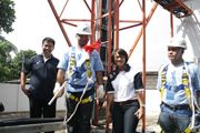 XL Bangun BTS 3G di...