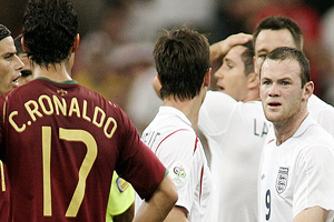 Seperti setan, Rooney...