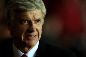 Arsenal tetap perpanjang...