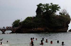 Tanah Lot Malang yang...