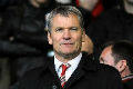 David Gill berat hati...