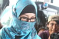 Umbar tangis, Neneng...