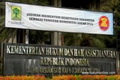 Paspor Anas ditarik,...