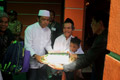 Jadi bupati, Agus gelar...